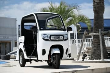 EV三輪自動車「VIVEL TRIKE」がふるさと納税返礼品に登場！　伊勢原市から新しい移動手段を提案