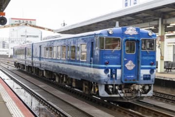 津山まなびの鉄道館、「あめつち」を転車台で展示 10月イベント