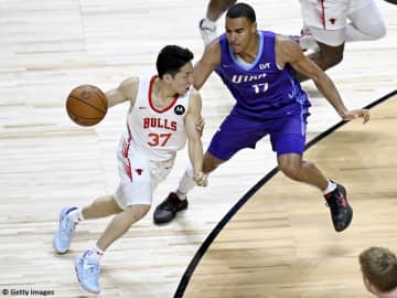 河村勇輝がシカゴ・ブルズのトレーニングキャンプメンバーに名を連ねる…NBA挑戦2年目始動へ