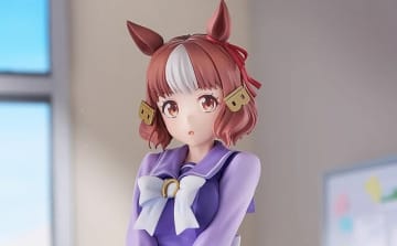 そっと見上げるような表情が可愛い！「ウマ娘 シングレ」より「ベルノライト」がトレセン学園制服姿で立体化、特徴的な“B”の髪留めまで再現