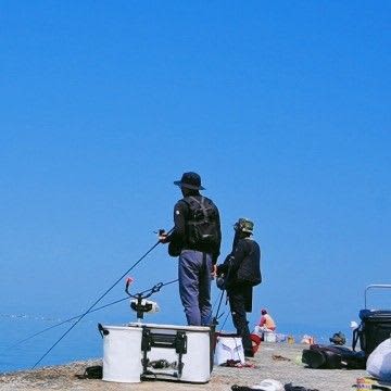 刺身を食べた後に腹痛…食あたりかと放置していたら緊急手術に【放っておくと危険 家庭でできる応急処置】