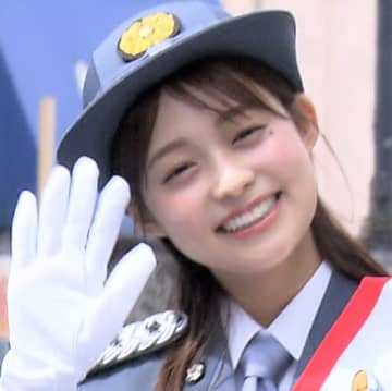 フリーアナ・田﨑さくらが一日警察署長　「交通安全に意識を向けていただきたい」