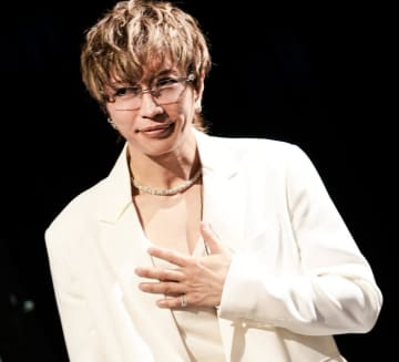 GACKT、拡散されるAIの偽情報に警鐘、クルーズ船が沈没する動画に「実際は沈んでもいないAIで作られたフェイク」と言及