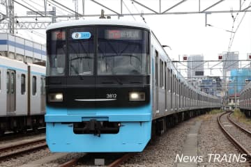 【東急電鉄】「最新型」風にリニューアル！？目黒線・東急新横浜線の「3000系」リニューアル車両をお披露目＜Photo report＞
