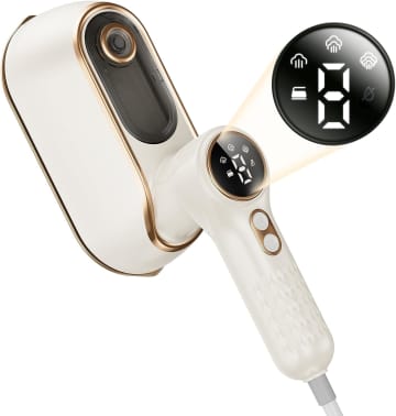 わずか1秒で手軽に衣類のシワ伸ばし！「eue  スチームアイロン」