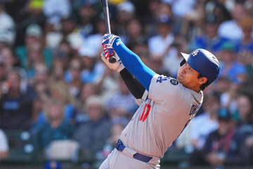 大谷翔平 最終戦でキャリアハイ55号＆5打数3安打の大活躍！本塁打王争いは一歩及ばず