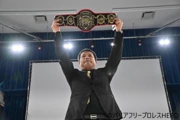 HEROがあらゆるバリアを取り払ったWBCシングル王座を新設し、初代王座決定トーナメントが来年2・21新木場で開幕！