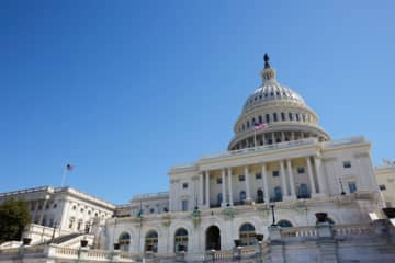 米政府機関閉鎖か、株価に与える影響は?