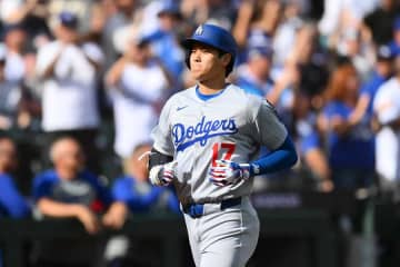 大谷55号で衝撃の1枚「狂気的だ」「良い絵」　ド接近で…米メディアの“お祝い”に賛辞
