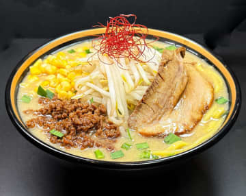 全116軒が新作で挑む！大つけ麺博「大つけ麺博 presents 秋の新作ラーメン祭 2025」｜新宿大久保公園