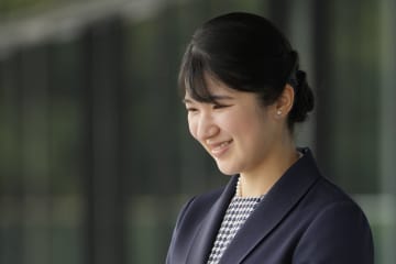 《3時間前から待機する人も》愛子さま「愛馬の日」ご臨席効果で来場者が5千人増！到着時に見せられた「観客への神配慮」