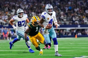 LBパーソンズに比べてQBプレスコットは「不可欠だった」と話すカウボーイズオーナー