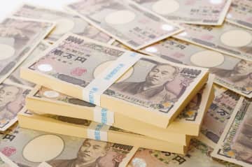 60代までに「2000万」を貯めている人はどれくらいいる？各年代の平均貯蓄額も知りたいです。