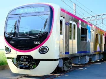 京王の新型「2000系」、1月末にデビュー　「大型フリースペース」の愛称も決定