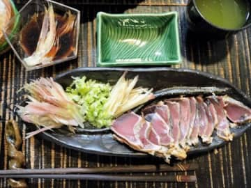 かつおのたたきのタレ！かつおにはかつお！薬味たっぷりタレ！