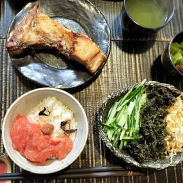 ピリ辛甘酢！焼き海苔とキュウリと切り干し大根の酢の物！