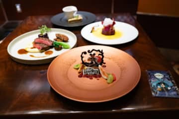 国産牛サーロインとミッキーのデザートで贅沢ディナー「ディズニー・ハロウィーン」エンパイア・グリルメニュー