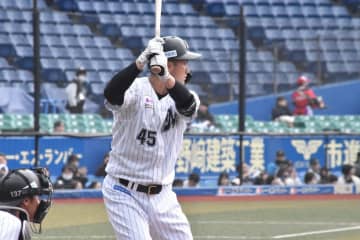 ロッテ・植田将太「1本打つことができて良かった」6年目で嬉しい初安打！