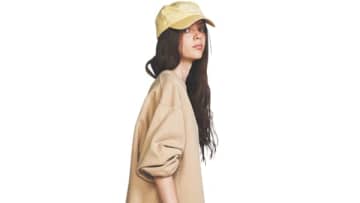 【明日なに着る？】ありそうで意外とない「厚手素材なのに心地よい」1万円以下で買えるスウェット
