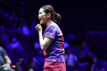 橋本帆乃香 香港のエースに合計わずか5失点の圧勝劇！最強カットマンが16強入り【卓球 チャイナスマッシュ】