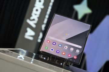 大画面で何ができる？ 次期「Galaxy Z TriFold」のマルチタスク機能がバレた！