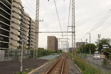 旅客鉄道の計画が「バス専用道整備」に早変わり？　葛飾区・新金貨物線の旅客化・LRT化計画は、なぜ断念にいたったのか