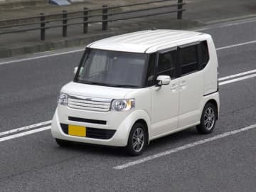 1世帯当たりの「軽自動車」普及台数ランキング！ 2位「鳥取県」、1位は？ 専門家が注目するのは“足”