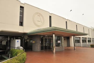 計算違いで…負担金が1655万円不足　し尿処理事業を巡り、富士見市　ふじみ野市、三芳町と構成する事務組合　事務組合が「他市町と比較して浄化槽人口が少ない」と市に指摘し、発覚