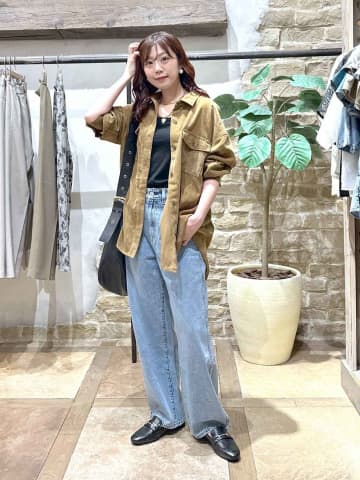 【グローバルワーク】今すぐ使える！ 大人な「秋色シャツ」