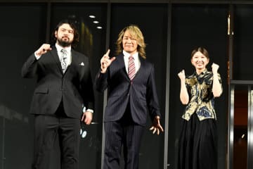 【新日本】棚橋、1.4引退試合は「シングル希望」新コスチュームも約束！ウルフとの対決は両者そろって否定