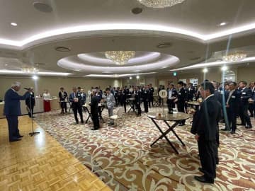 設備3団体の統合を記念し、「遊技場設備機器商工組合」が祝賀会