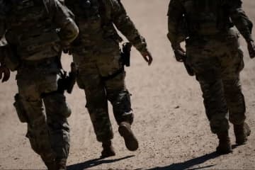 「危険な都市は軍や州兵の訓練場」として利用すべき、トランプ氏が示唆　米軍将官を前に