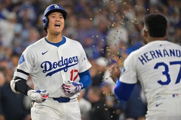 大谷翔平「最高の形でスタート」　先頭打者HR＆特大138m弾の大暴れ…地区S進出王手「いいゲームだった」