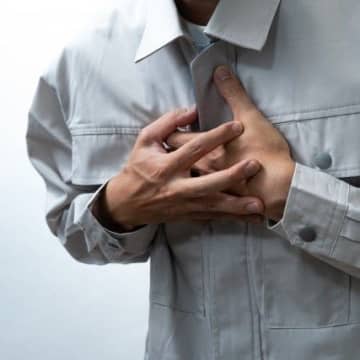 突然の胸痛、「ただの筋肉痛？」56歳男性を襲った心臓発作の見逃せないサイン