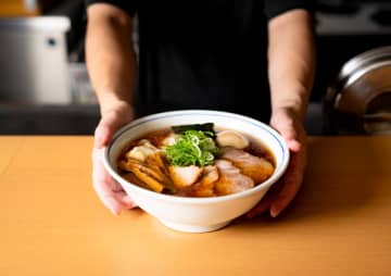 九州エリア初出店！ミシュラン4年連続掲載『らぁ麺すぎ本』が福岡空港にオープン　9月28日・29日にレセプション試食会開催