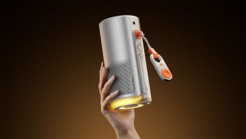 Aladdin X、同社初のポータブルプロジェクター「Aladdin Poca」。10/17からMakuakeで先行販売