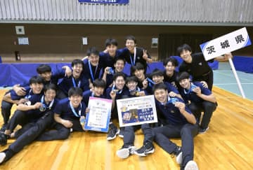 滋賀国スポ　バレーボール成年男子　筑波大(茨城)3年ぶり2度目V