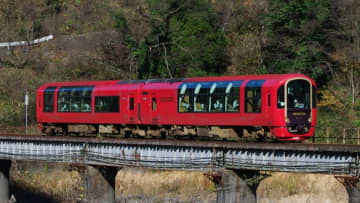 えちごトキめき鉄道の豪華観光列車「雪月花」と 快速が JR大糸線でリレー運転！南小谷駅90周年記念11/29限定ツアーの発売開始