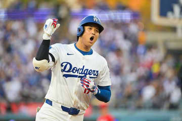 2発大谷翔平、完勝直後の行動に米記者感銘「いつだって最高だ」　ただ1人マウンドで…