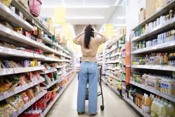 【物価高】10月から値上げの飲食料品は「3024品目」。加工食品や調味料を上回り、最も多かった食品は？（帝国データバンク）