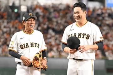 【巨人】田中将大200勝セレモニーに明石家さんま電撃登場！　「３回スケジュール押さえられて…」とボヤき