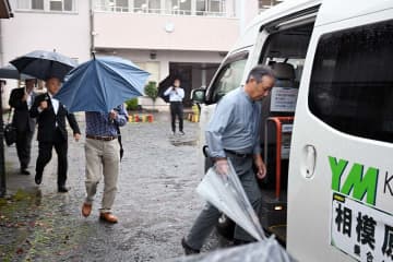 神奈中バスの11路線廃止地域　相模原市が乗り合いタクシー実証開始　27年4月からの本格運行目指す