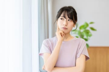 飲み会に毎回子連れで来る同僚、子供2人の分は払わず…会計は「きっちり割り勘」でモヤモヤ