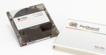 SyQuestの名を広く知らしめたリムーバブルHDD「SQ400」（44MB、1988年頃～）：ロストメモリーズ File011（再掲）