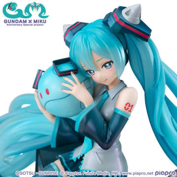 メガハウス、「Lucrea 機動戦士ガンダム45周年×初音ミク 初音ミク×ダブルオーガンダム」10月3日13時より予約開始