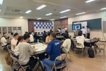 小学校跡地を「宇宙」で再生–鹿児島県肝付町がJAXAや慶應SDMと共創ワークショップ