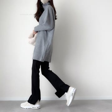 【NIKE】大人が真似したい「スニーカーコーデ」