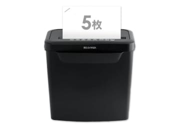 アイリスオーヤマのシュレッダー各種がAmazonでセールに！　クロスカット方式採用のコンパクトモデル「P5GCX2」は3480円