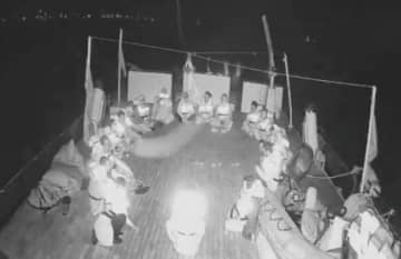 イスラエル軍、ガザへ向かう支援船を拿捕・臨検　グレタさんら活動家が乗船