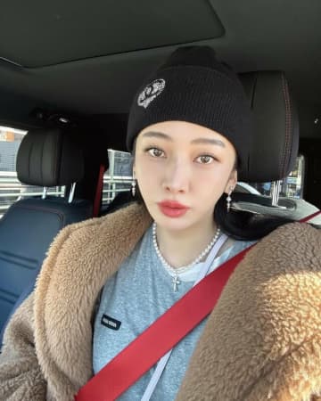 「どんどんイケメンに」三代目ELLYの元パートナーMEGBABY、5歳になった愛息との2Sに反響「いい顔してる」